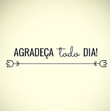 Seja feliz neste momento. Este momento é a sua vida.