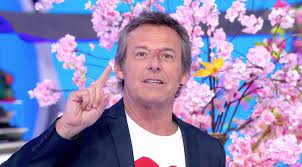 Completați cîmpurile de mai jos. Les 12 Coups De Midi Du 30 Mai Non Sophie Marceau Ne Se Cache Pas Derriere L Etoile Mysterieuse S Agit Il D Une Celebre Navigatrice Femin Actu