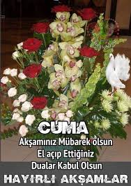 26 Nisan Cuma Mesajlari Guzel Sozler Holiday Holiday Decor Christmas Tree