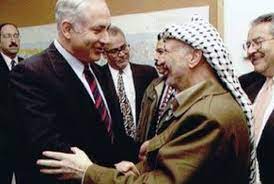 Presiden palestina mahmoud abbas pada senin, 10 mei 2021 membatalkan perayaan idul fitri 2021 warga palestina berkumpul setelah melakukan salat jumat tuntuk memprotes kemungkinan. Netanyahu Rayu Pemimpin Dunia Akui Hamas Sebagai Isis Republika Online