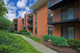 Apartments for rent in naylor gardens are located just a short drive away from the thrumming city center of washington. Apartments For Rent In Southeast Washington Dc Park Naylor Apartments