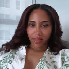 Let me introduce you to our Lead PCC here at LaserAway Woodbury Alejandra  A. Hey Ali! Congrats