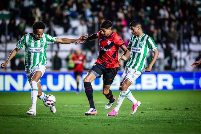 A Reda&ccedil;&atilde;o | Atl&eacute;tico-GO empata com Juventude em partida pela S&eacute;rie B