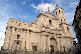 The city has an older core with some interesting buildings. Fotos Von La Catedral De Valladolid Valladolid