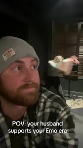 Kelsey Brandon (@kelsheenan)