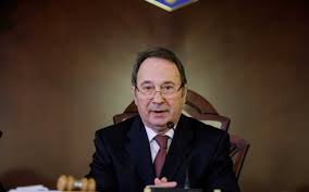 Plenul camerei deputaților a respins, miercuri, în calitate de for decizional, proiectul legislativ privind amnistia și grațierea, transmite mediafax. Decizia Ccr Privind Amnistia Si GraÅ£ierea Pe InÅ£elesul Tuturor