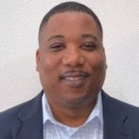 Lisa Demar's Instagram, Twitter & Facebook