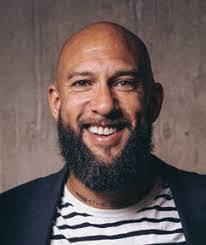 Christopher Connett's Instagram, Twitter & Facebook