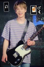 Pin By Soff On N Flying Guitar Fnc Entertainment Electric Guitar