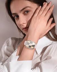 Amazon.com: DNNBAO 6 Pack Case for Apple Watch Series 10 42mm with Tempered  Glass Screen Protector, Ultra-Thin Scratch Resistant Full Protective Bumper  Cover for iWatch 42mm : Cell Phones & Accessories