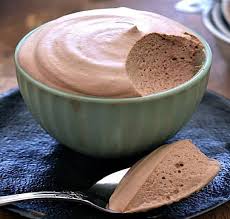 La Mousse Au Chocolat Au Baileys Est Un Entremets A Base De Cacao Gelatine Eau Creme Vanille Et Mousse Au Chocolat Recette Facile Mousse Au Chocolat Facile