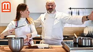 Ma Buche Pour Un Noel Parfait Philippe Etchebest Youtube Philippe Etchebest Buche De Noel Recette Buche
