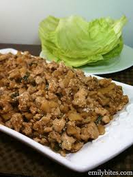 Here are fifty delicious and healthy ways to prepare boneless skinless chicken breast all with nutritional information and weight. Becky Cooks Lightly 25 Weight Watchers Chicken Recipes