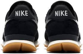 Shoes Nike WMNS INTERNATIONALIST - Top4Running.com