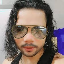 Alam kong plastik ka, pero syempre kakausapin parin kita kasi plastik din  naman ako