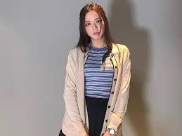 Helmed by south korean broadcasting company jtbc, the show will see jisoo take on a leading role. Jisoo Blackpink Jadi Pemeran Utama Drakor Snowdrop