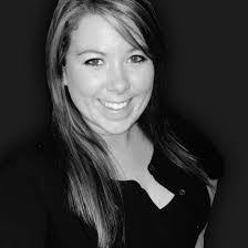 Maria Oxner's Instagram, Twitter & Facebook