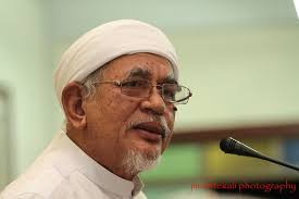 Uwais qarni 6.112 views8 year ago. Tuan Guru Hadi Awang Tuan Guru Haji Abdul Hadi Awang Archives Berita Parti Datuk Seri Abdul Hadi Awang Menyifatkan Penganjuran Sidang Kemuncak Kuala Lumpur Kl Summit 2019 Memberi Gambaran Kar Ca