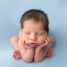 5 year old portraits have always been some of my absolute favorites! You  can still see traces of those preschool and toddler years, with the chubby  cheeks and smiles full of baby