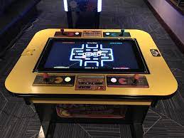 4 Player PacMan – Vancouver PartyWorks