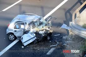 The investigation concerns noise barriers, present on 60 of 3,000 km of the network and already made safe from the end of 2019. Incidente Stradale A14 Tra Valle Del Rubicone E Cesena 2 Morti 3 Feriti