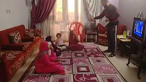 استغاثت سيدة من أهالي قرية كفر الجزيرة التابعة لمركز زفتى اليوم، برئيس جامعة طنطا الدكتور محمود ذكى، خلال تفقده أعمال القافلة الطبية التى نظمتها الجامعة بقرية كفر الجزيرة، ضمن المبادرة الرئاسية حياة كريمة، وطالبت. Ø§Ø´Ø±Ù ØºÙ†ÙŠÙ… Plot Mp3