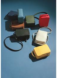 « le compte n'y était pas », la fin de la grève à renault cléon. Sonia Rykiel Celebre Mai 68 Avec Son Sac Pave Sac Produits En Cuir Sacs Design