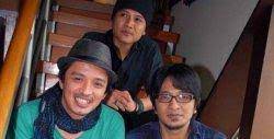 Chord Kunci Gitar Lirik Lagu Belahan Jiwa Dot Lembut Belaian Kasihmu Tribunsolo Com