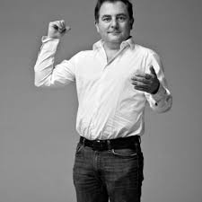 Robert makłowicz is a polish journalist and historian notable as a promoter of the polish cuisine slow food and is a television personality. Robert Maklowicz Wydawnictwo Czarne
