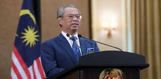 Bilinmeyen bir sebeple 8 yaşında ailesiyle birlikte i̇şbiliyeye (bugünkü sevilla) geldi. Akui Tidak Tertarik Main Politik Pm Muhyiddin Saya Memiliki Ikan Yang Lebih Besar Untuk Digoreng