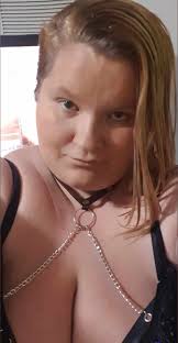 OnlyFans Model in gamers | Honey Affair