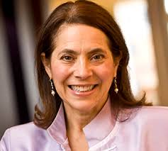 Diana Morris's Instagram, Twitter & Facebook