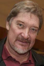 Robin Smith's Instagram, Twitter & Facebook