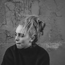 If you have good quality pics of billie eilish, you can add them to forum. Billie Eilish Black And White Wallpapers Wallpaper Cave