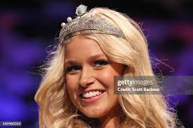 68 Photos & High Res Pictures