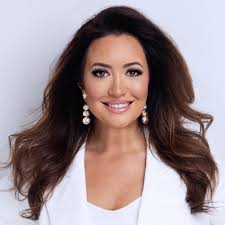 Please help me wish our friend, Susan Ewing GOOD LUCK 🍀 as she competes  for the national Mrs. American 2023 crown representing Pennsylvania 👑. She  won the title of Mrs. Pennsylvania in