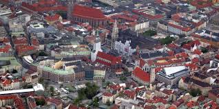 Florarie online si flori online, buchete flori, (★★★★★) aranjamente florale, cutii cu flori, trandafiri criogenati si livrare flori gratuita oriunde doar cu floridelux.ro! Piata De Craciun 2018 Munchen 3 Munchen Germania