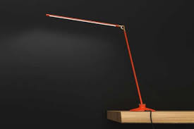 To maximize strength, the air desktop surface is machined from a solid piece of recycled aluminum. Twig Thin Desk Lamps Thinnest Led Lamp