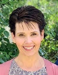 Darcie Stewart's Instagram, Twitter & Facebook