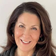 Holly Colby's Instagram, Twitter & Facebook