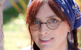 Interview with Author Saundra Mitchell