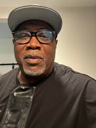 Cedric Brinson's Instagram, Twitter & Facebook