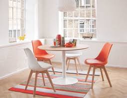 Top 10 Contemporary Dining Tables For Small Spaces Colourful Beautiful Things Our selections based on price and style. contemporary dining tables for small