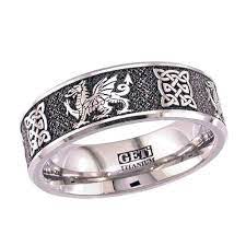 Welsh Dragon And Celtic Knot Titanium Wedding Ring Unique Titanium Wedding Rings Celtic Wedding Rings Titanium Wedding Rings Rings For Men