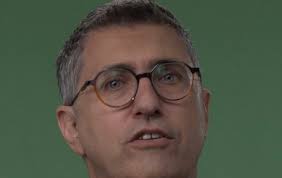 Thanks to my extensive experience in graphics programs like Affinity  Designer, I'm used to being able to change the Blend Mode of whatever I  want. Just Select and make it Multiply, Screen,