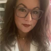 Kimberley Johnston's Instagram, Twitter & Facebook