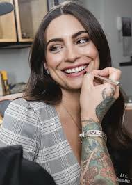 Esa sonrisa que enamora... ❤🌹 #CarsonLife #LoMejorEstáPorVenir 💄