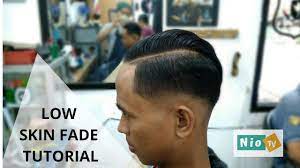 Bagi pria berambut keriting bukan berarti tidak bisa tampil gaya. Foto Cukur Rambut Mandarin