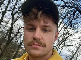 Charming Boys: Aaron mit Klartext