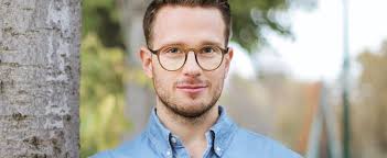 Joopin Blue Light Glasses for Men Women, Round Clear Lens Blue Light  Blocking Glasses Anti Eye Strain Computer Gaming TV (Blue Frame) : Buy  Online at Best Price in KSA